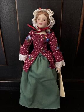 Avon Fashion American Times Porcelain Doll